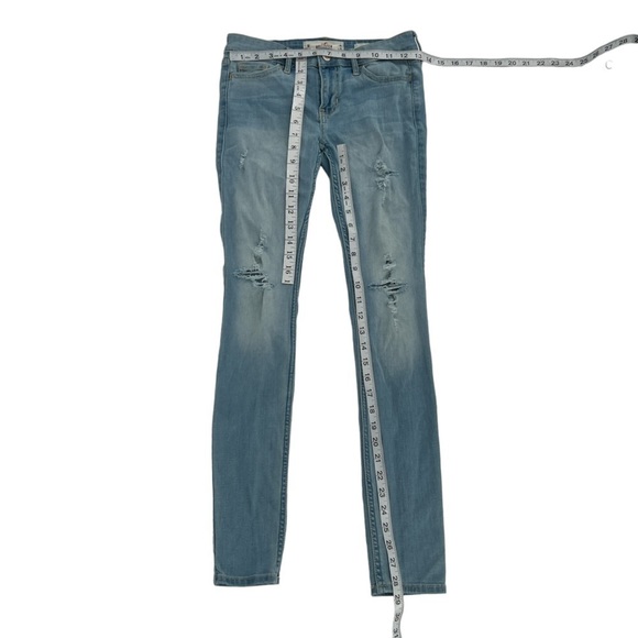 Hollister Low Rise Super Skinny Distressed Jeans Size 1 Women’s - Picture 5 of 6